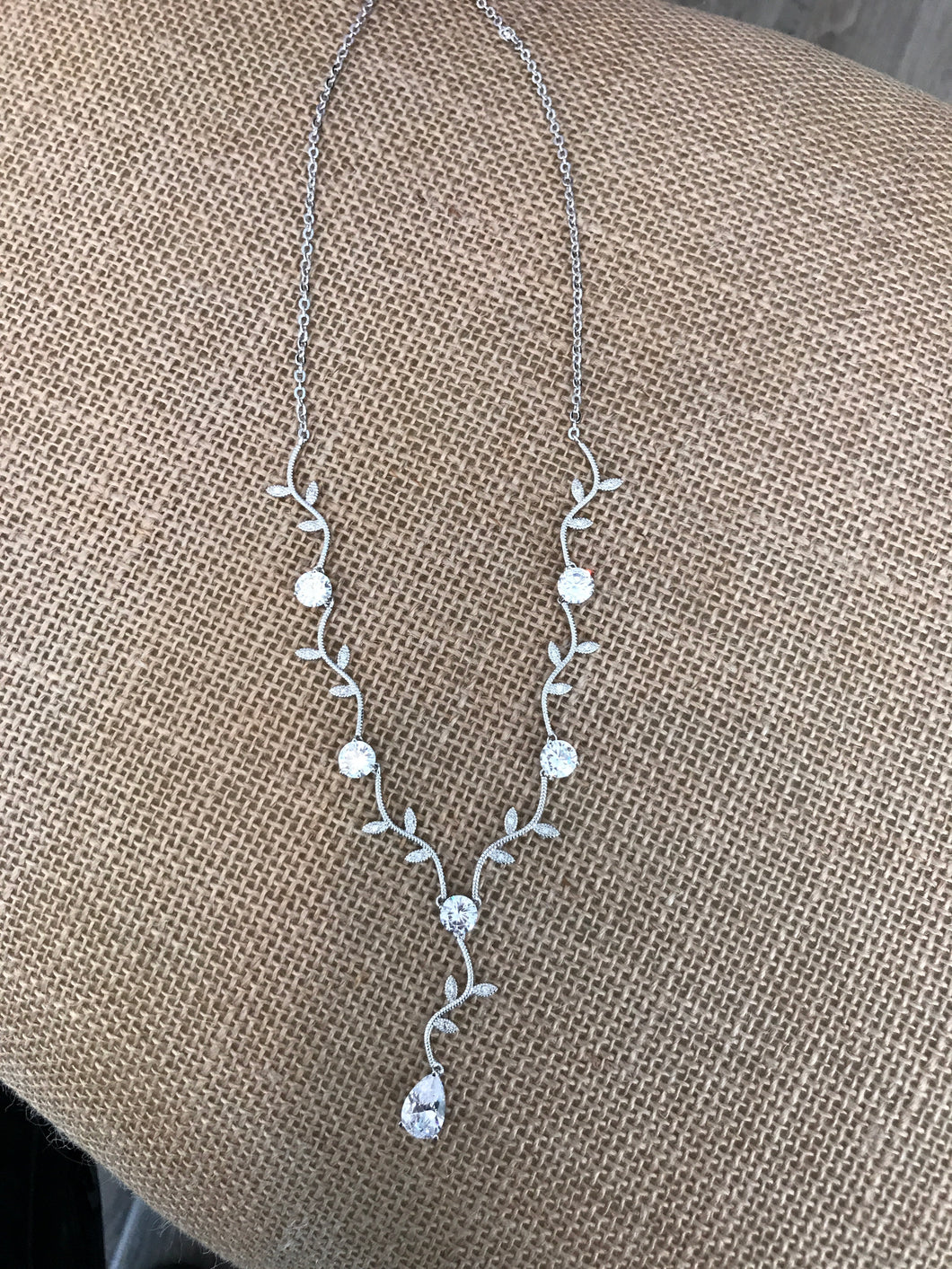 Leafy Necklace